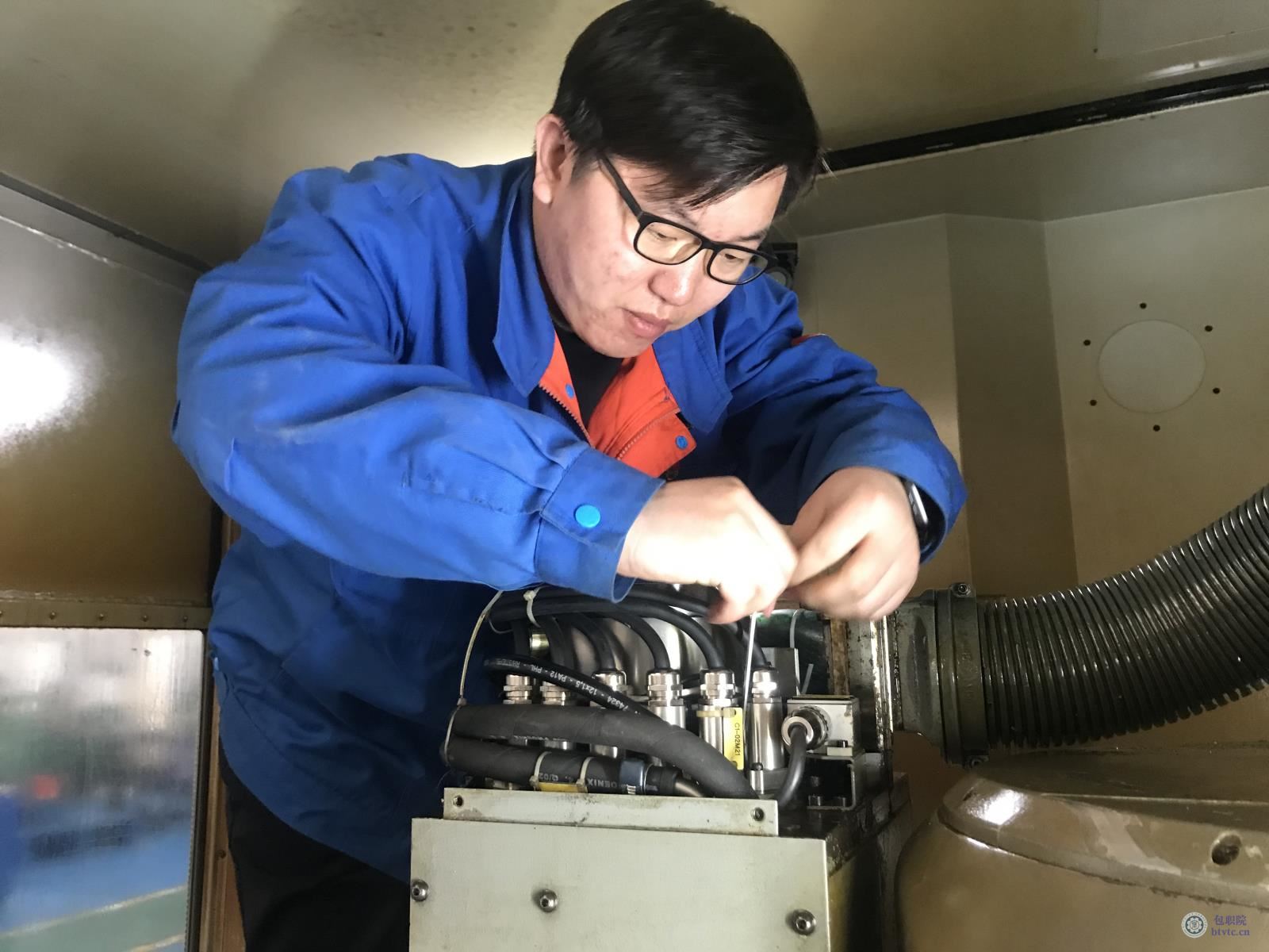 东侧-16-李建波.jpg